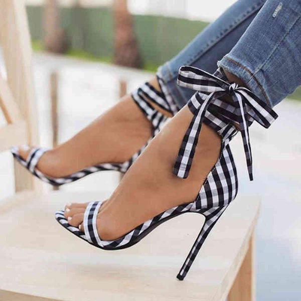 dress shoes sandálias femininas clássicas xadrez sapatos de salto alto, calçado feminino amarrar cruzado com tira tornozelo para festa alto, Black
dress shoes sandálias femininas clássicas xadrez sapatos de salto alto, calçado feminino amarrar cruzado com tira tornozelo para festa alto, Black