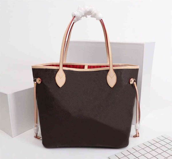 new designer luxury totes classic handbags shoulder handbag womens women tote purses brown leather clutch fashion bags
new designer luxury totes classic handbags shoulder handbag womens women tote purses brown leather clutch fashion bags