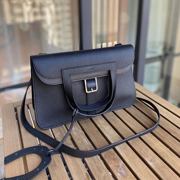70% off luxury handbag women's new 2021 head horseshoe buckle bag leather tote fashion shoulder bag snyu 4x16
70% off luxury handbag women's new 2021 head horseshoe buckle bag leather tote fashion shoulder bag snyu 4x16