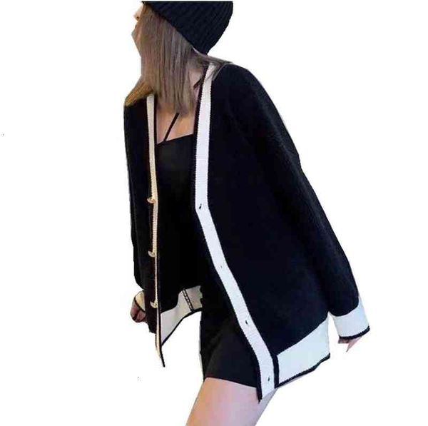women's sweaters sweater designer cardigan luxury hooded v-neck long sleeve embroidered letter wind resistant jacket outdoor leisure pe, White;black
women's sweaters sweater designer cardigan luxury hooded v-neck long sleeve embroidered letter wind resistant jacket outdoor leisure pe, White;black