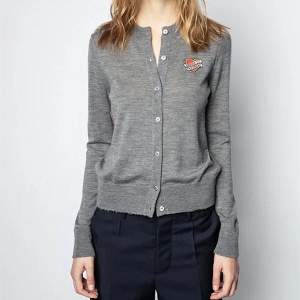 women letter knitted cardigan 2021 new spring autumn single breasted sweater heart embroidery long sleeve o neck knitwear coat, White
women letter knitted cardigan 2021 new spring autumn single breasted sweater heart embroidery long sleeve o neck knitwear coat, White