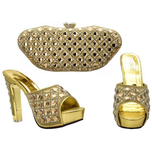 summer rubber fish mouth gold breathable large women's shoes with bag fashion thin heel sandals, Black
summer rubber fish mouth gold breathable large women's shoes with bag fashion thin heel sandals, Black
