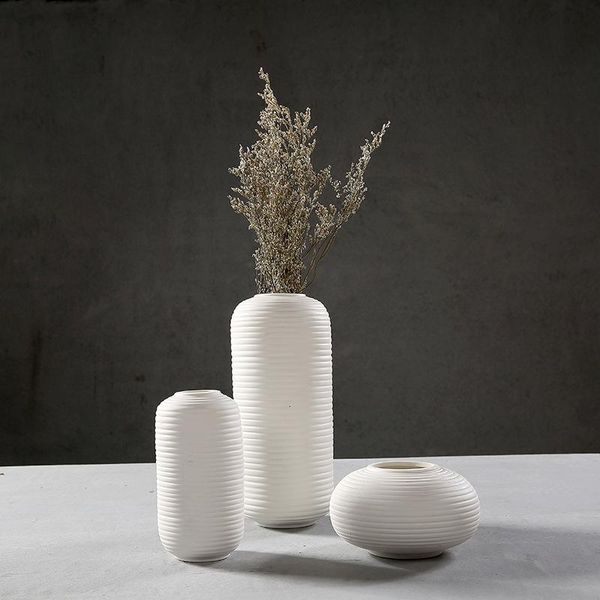 vases donglin white simple european style ceramic vase creative handicraft articles flower home decoration accessories
vases donglin white simple european style ceramic vase creative handicraft articles flower home decoration accessories