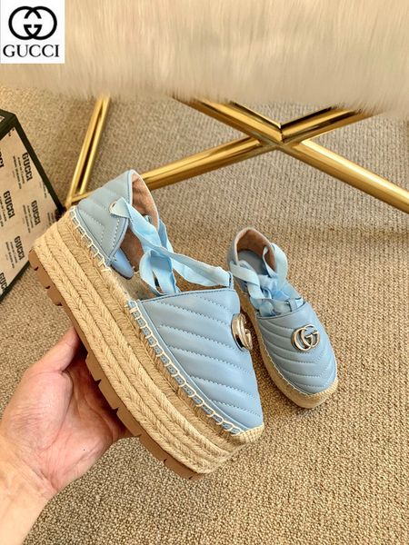 slippers women casual handmade walking tennis sandals designer mules slides thongs shoes luxury 2x70, Black;white
slippers women casual handmade walking tennis sandals designer mules slides thongs shoes luxury 2x70, Black;white