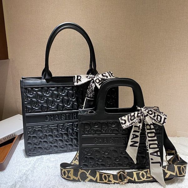 tote 2021 versatile same fashion women's slung bag, women's bag luxurys designers bag
tote 2021 versatile same fashion women's slung bag, women's bag luxurys designers bag