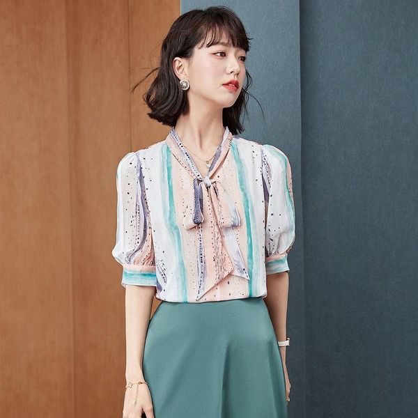 women's blouses & shirts 2021 summer women casual v-neck half sleeve print white chiffon fashion elegant office lady clothing
women's blouses & shirts 2021 summer women casual v-neck half sleeve print white chiffon fashion elegant office lady clothing