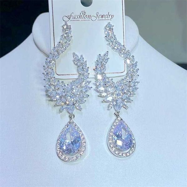 luxury cube drop cubic zirconia earrings wedding party fashion jewelry women 220210, Golden;silver
luxury cube drop cubic zirconia earrings wedding party fashion jewelry women 220210, Golden;silver