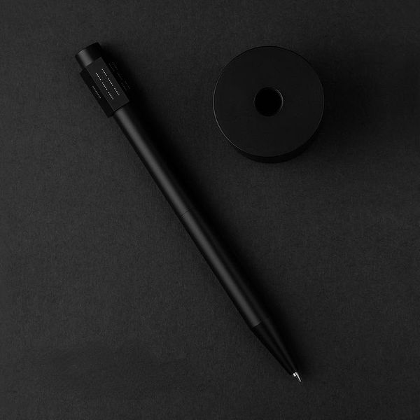 gel pens high-end pen rotating decompression fingertip gyro dice aluminum alloy writing signature water ballpoint gift
gel pens high-end pen rotating decompression fingertip gyro dice aluminum alloy writing signature water ballpoint gift