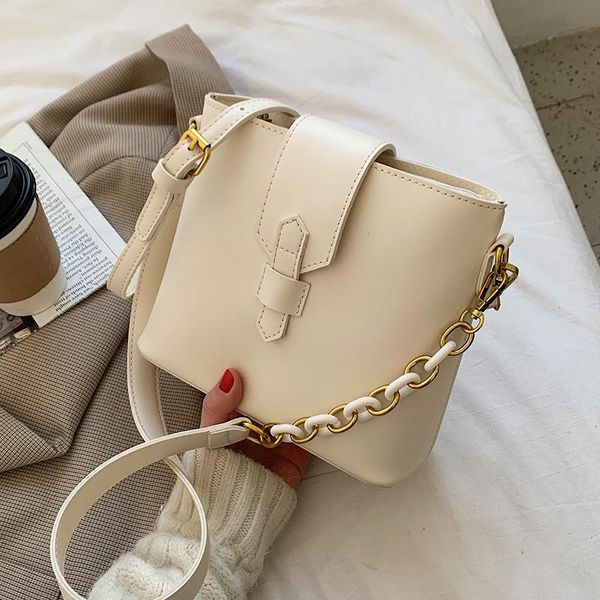 shoulder bags niche design handbags fashion messenger bag senior bucket underarm dual-use width: 21.5cm
shoulder bags niche design handbags fashion messenger bag senior bucket underarm dual-use width: 21.5cm