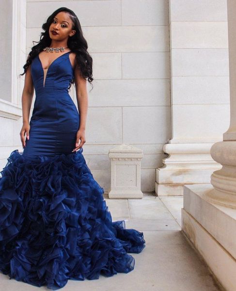 new royal 2021 blue prom evening gowns deep v neck sleeveless mermaid ruffles organza skirt formal party es 1lrb, White;pink
new royal 2021 blue prom evening gowns deep v neck sleeveless mermaid ruffles organza skirt formal party es 1lrb, White;pink