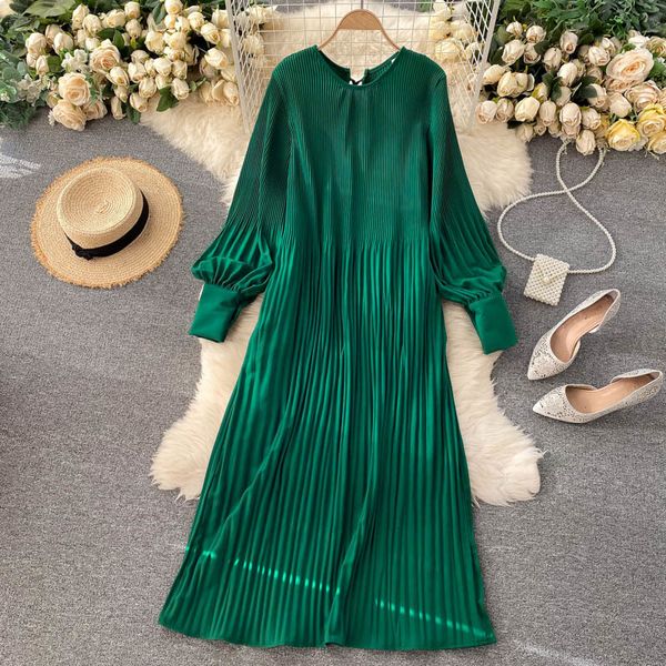 2021 vintage pleated chiffon long women casual solid pink/green/red o-neck draped slim vacation vestidos autumn robe q9u0, Black;gray
2021 vintage pleated chiffon long women casual solid pink/green/red o-neck draped slim vacation vestidos autumn robe q9u0, Black;gray