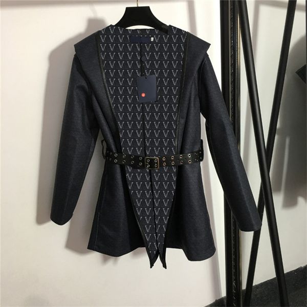 autumn winter letter hooded coat women belt waist coats thick warm outerwear with tags, Tan;black
autumn winter letter hooded coat women belt waist coats thick warm outerwear with tags, Tan;black