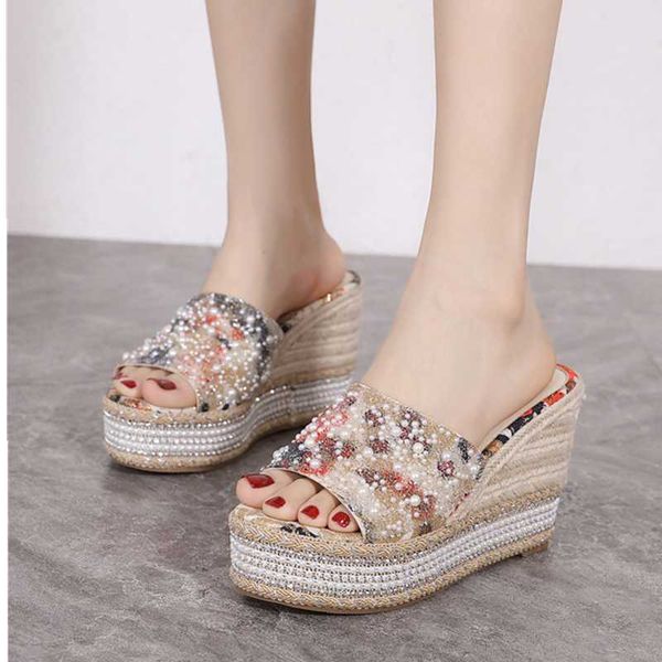 slippers pearl slope with 10cm sandals female high heel fish mouth shoes 2021 summer sponge cake thick bottom non-slip wild, Black
slippers pearl slope with 10cm sandals female high heel fish mouth shoes 2021 summer sponge cake thick bottom non-slip wild, Black