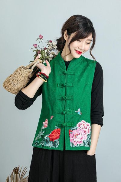 ethnic clothing 2021 chinese style improved cardigan retro tang suit vest national embroidery festival women spring autumn coat, Red
ethnic clothing 2021 chinese style improved cardigan retro tang suit vest national embroidery festival women spring autumn coat, Red
