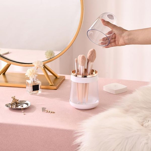 storage boxes & bins 10-hole dust-proof cosmetic brush box, tool pearl accessory with lid.
storage boxes & bins 10-hole dust-proof cosmetic brush box, tool pearl accessory with lid.