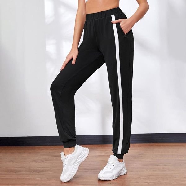 women running trackpants slacks loose pants black striped side trackpants women, White;red
women running trackpants slacks loose pants black striped side trackpants women, White;red