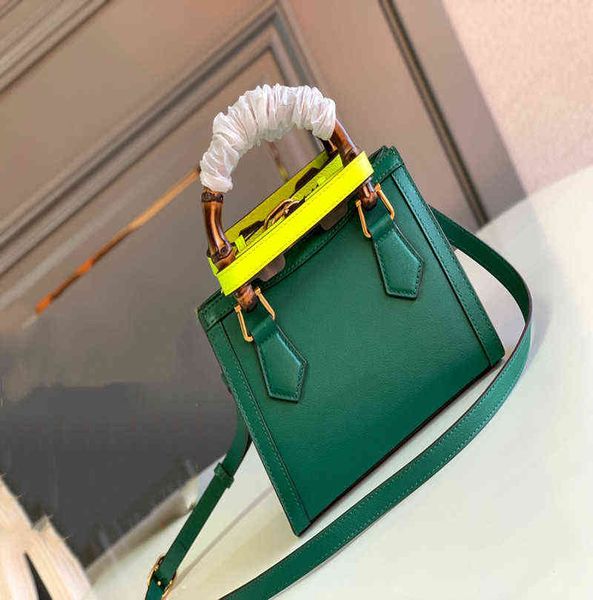 shoulder bags diana bamboo bag women leather handbag fashion bags classic large capacity design handbags elegant 1215
shoulder bags diana bamboo bag women leather handbag fashion bags classic large capacity design handbags elegant 1215