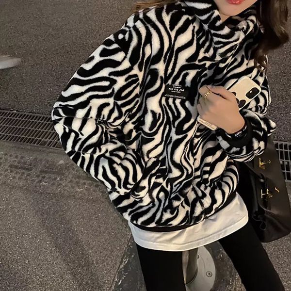 2021 new zebra print faux fur jacket women zipper hoodie warm autumn winter veet fuzzy sweater pullover plush coat overcoat plus size 2sec, Black
2021 new zebra print faux fur jacket women zipper hoodie warm autumn winter veet fuzzy sweater pullover plush coat overcoat plus size 2sec, Black