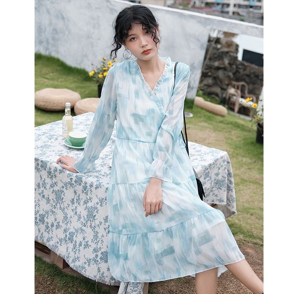 2021 new blue chiffon wrap women a line midi summer ruffle v neck long sleeve flowy mori girl a64h, Black;gray
2021 new blue chiffon wrap women a line midi summer ruffle v neck long sleeve flowy mori girl a64h, Black;gray