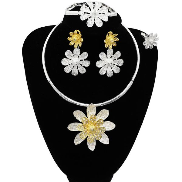 earrings & necklace tsround jewelry set abstract flower pendant pattern dubai costume african earring for women rhinestone, Silver
earrings & necklace tsround jewelry set abstract flower pendant pattern dubai costume african earring for women rhinestone, Silver
