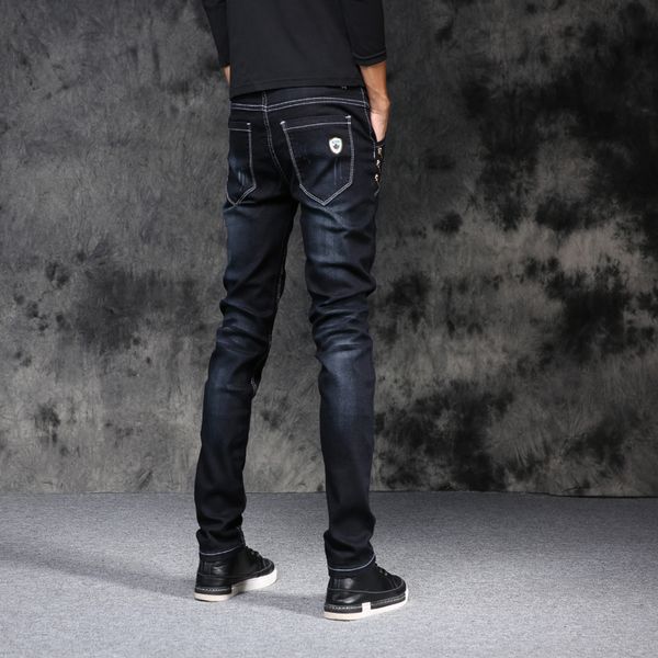 2021 spring new england style pencil feet fashion casual slim long jeans, large size button jeans men 27-36 black blue g8wm
2021 spring new england style pencil feet fashion casual slim long jeans, large size button jeans men 27-36 black blue g8wm