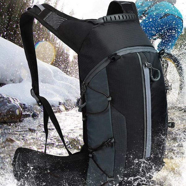 selling mountain bike backpack cycling backpack 10l breathable hydration pack biking lightweight
selling mountain bike backpack cycling backpack 10l breathable hydration pack biking lightweight