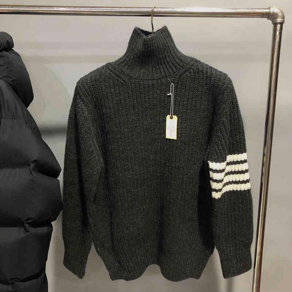 2021 fashion new sweaters men loose turtleneck pullovers clothing solid striped wool autumn winter thick casual coat, Black
2021 fashion new sweaters men loose turtleneck pullovers clothing solid striped wool autumn winter thick casual coat, Black