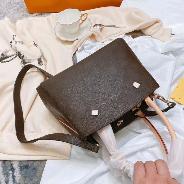 classic female tote bags fashion brand designs women handbags flower crossbody purse cowhide wallet
classic female tote bags fashion brand designs women handbags flower crossbody purse cowhide wallet