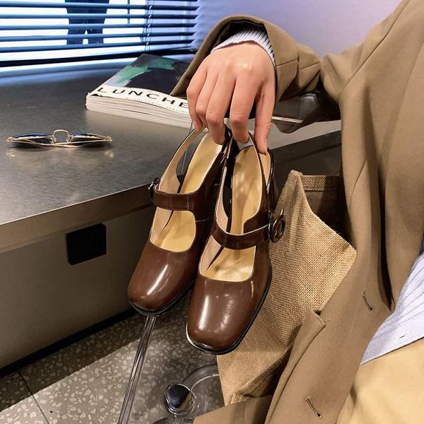 dress shoes genuine leather square toe high heels metal decoration vintage solid basic beauty girl buckle straps women pumps l25, Black
dress shoes genuine leather square toe high heels metal decoration vintage solid basic beauty girl buckle straps women pumps l25, Black