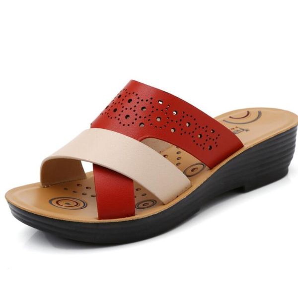 2021 summer new fashion mother's shoes sandals soft bottom woman flat casual slides women's non-slip slippers wedge beach shoes, Black
2021 summer new fashion mother's shoes sandals soft bottom woman flat casual slides women's non-slip slippers wedge beach shoes, Black