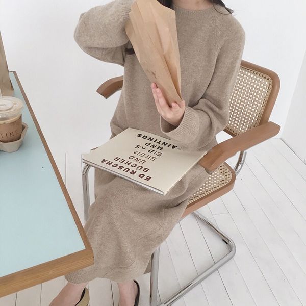 2021 new women sweater autumn winter long sleeve warm pullover straight knitted fashion clothes plus size robe hk371 iw0y, Black;gray
2021 new women sweater autumn winter long sleeve warm pullover straight knitted fashion clothes plus size robe hk371 iw0y, Black;gray
