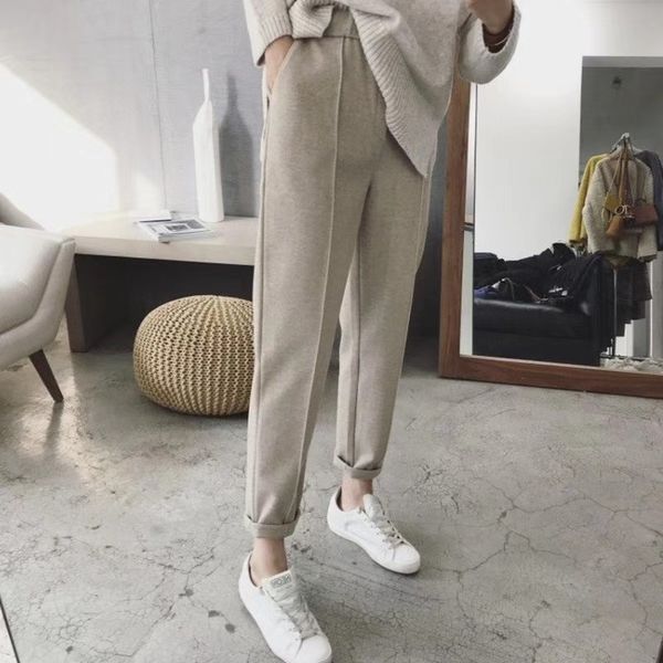plus size ol style wool female work suit pant thicken women pencil pants loose female trousers capris, Black;white
plus size ol style wool female work suit pant thicken women pencil pants loose female trousers capris, Black;white