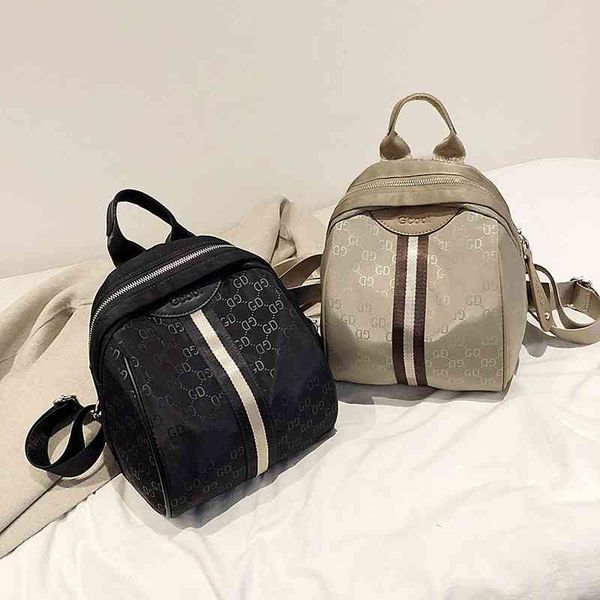 handbag backpack women's new versatile light leisure bag student schoolbag oxford cloth backpack
handbag backpack women's new versatile light leisure bag student schoolbag oxford cloth backpack