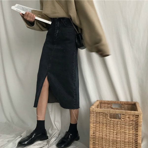 2021 new korean style temperament all-match split black denim casual solid color high waist slimming skirt women 6iw2
2021 new korean style temperament all-match split black denim casual solid color high waist slimming skirt women 6iw2