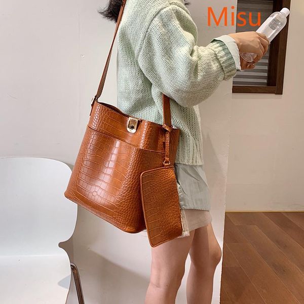 fashion crocodile pattern bucket bag pu leather shoulder bag fashion ladies handbags new large capacity ladies messenger
fashion crocodile pattern bucket bag pu leather shoulder bag fashion ladies handbags new large capacity ladies messenger