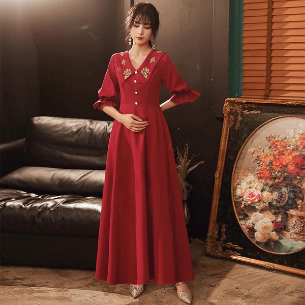 ethnic clothing female turn-down collar qipao puff sleeve a-line evening party dress gown red pearl cheongsam flower embroidery vestido
ethnic clothing female turn-down collar qipao puff sleeve a-line evening party dress gown red pearl cheongsam flower embroidery vestido
