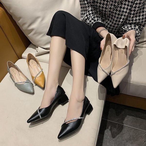 dress shoes cootelili woman pumps pointed toe non-slip basic 3.5cm heel slip on 2021 fashion women plus size 38 39 40, Black
dress shoes cootelili woman pumps pointed toe non-slip basic 3.5cm heel slip on 2021 fashion women plus size 38 39 40, Black