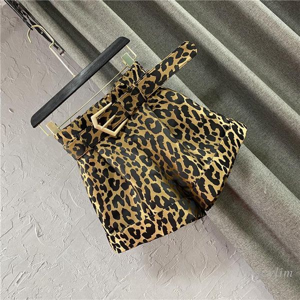 women's shorts high waist casual leopard print clothing 2021 spring wide-leg fashion suit bootcut short trousers, White;black
women's shorts high waist casual leopard print clothing 2021 spring wide-leg fashion suit bootcut short trousers, White;black