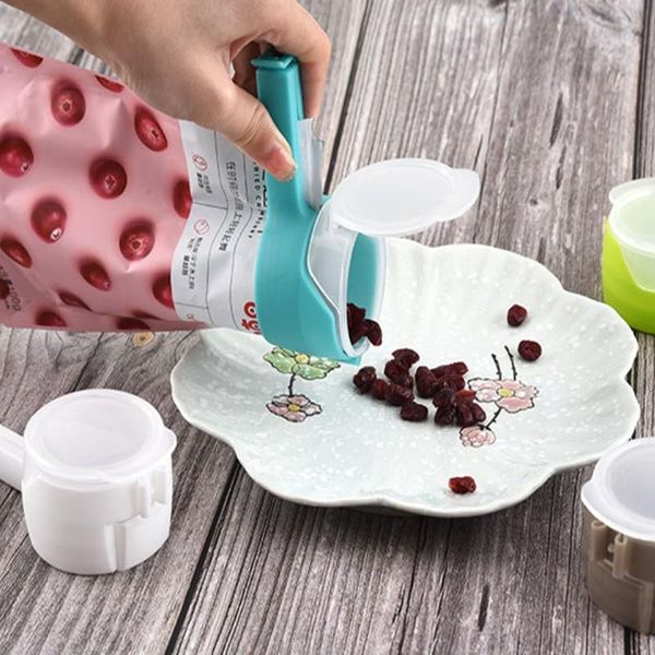 bag clips multifunctional preservation sealing clip open type milk powder moisture-proof plastic
bag clips multifunctional preservation sealing clip open type milk powder moisture-proof plastic