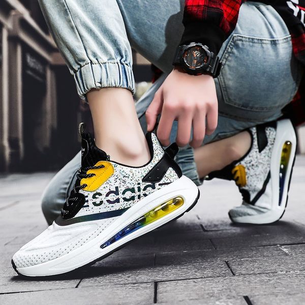 men's 2021 new winter air cushion youth leisure sports running student trend versatile large board men's shoes, Black
men's 2021 new winter air cushion youth leisure sports running student trend versatile large board men's shoes, Black