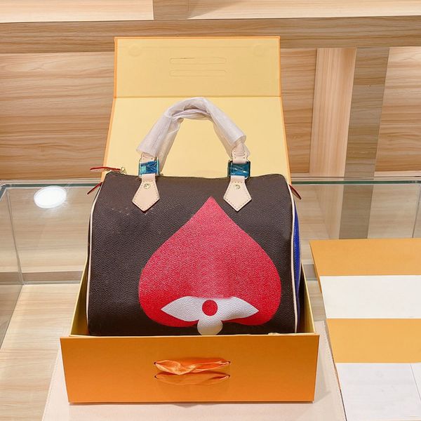 Single Quality Pillow Bag Super Shopping Bag Women Tote Bag Brown Old Flower Shoulder Belt Handbag Fast Shipping
Single Quality Pillow Bag Super Shopping Bag Women Tote Bag Brown Old Flower Shoulder Belt Handbag Fast Shipping