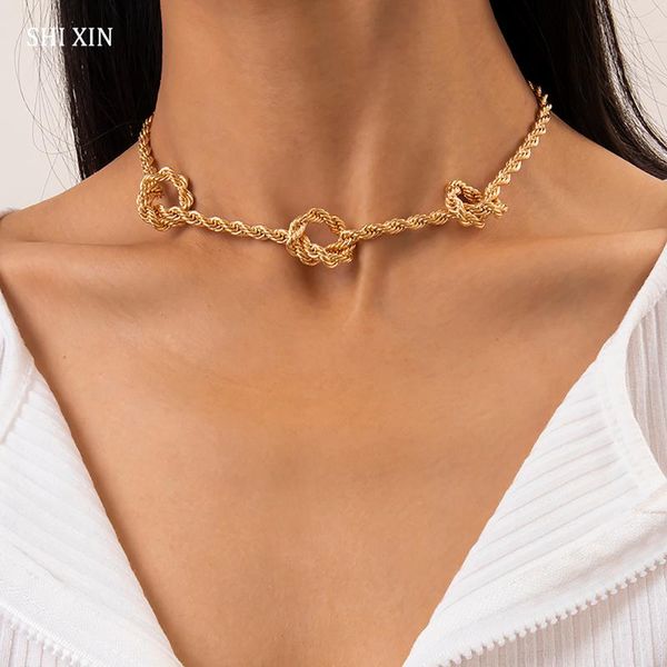 chokers shixin hip hop chunky twisted chains with knot necklace for women punk short choker collar on neck 2021 fashion jewelry, Golden;silver
chokers shixin hip hop chunky twisted chains with knot necklace for women punk short choker collar on neck 2021 fashion jewelry, Golden;silver