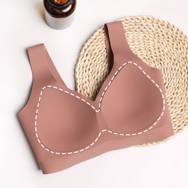 2021 namijiao air traceless underwear women's rimless bra integrated fixed cup sleeping, Red;black
2021 namijiao air traceless underwear women's rimless bra integrated fixed cup sleeping, Red;black