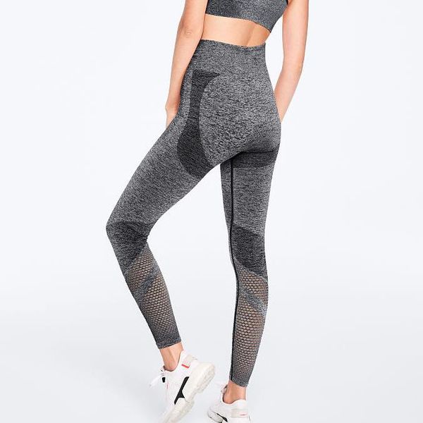 yoga outfits autumn patchwork pants hollow out gym fitness high waist leggings workout push up sports trousers breathable energy, White;red
yoga outfits autumn patchwork pants hollow out gym fitness high waist leggings workout push up sports trousers breathable energy, White;red