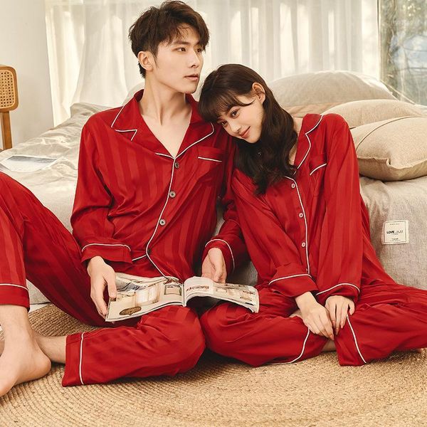 men's sleepwear yaoting satin pajamas spring and summer couples long-sleeved trousers jacquard thin home service suit, Black;brown
men's sleepwear yaoting satin pajamas spring and summer couples long-sleeved trousers jacquard thin home service suit, Black;brown