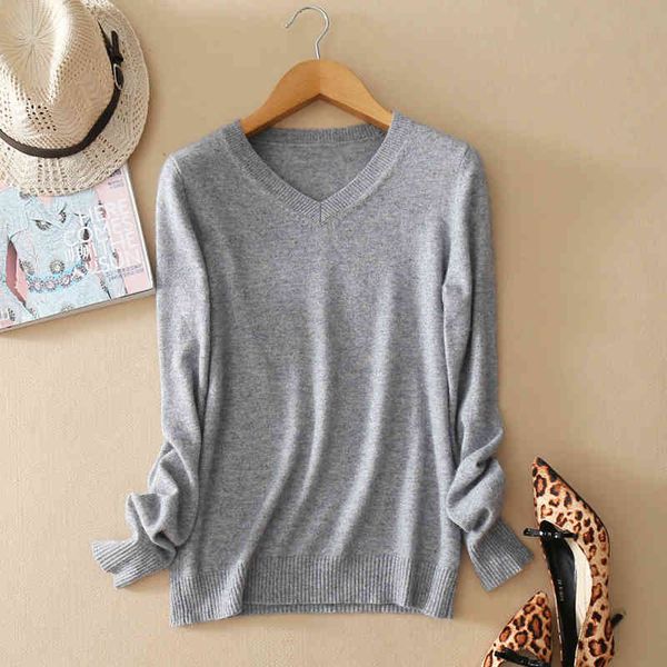 women's sweaters brand spring autumn women knitted cashmere solid color v-neck female thin pullovers office lady casual jumpers zm, White;black
women's sweaters brand spring autumn women knitted cashmere solid color v-neck female thin pullovers office lady casual jumpers zm, White;black