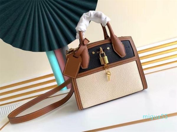 woman shoulder bags classic luxurys designers fashion grain calf purses three back carrying modes crossbody totes women mono bag leat
woman shoulder bags classic luxurys designers fashion grain calf purses three back carrying modes crossbody totes women mono bag leat