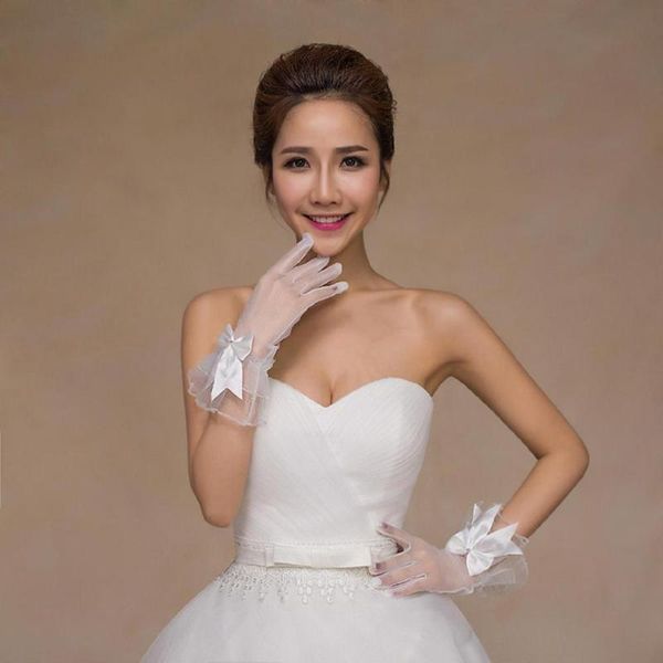 bridal gloves 2021 white flower full finger short bride wedding accessories for prom evening luvas de noiva
bridal gloves 2021 white flower full finger short bride wedding accessories for prom evening luvas de noiva