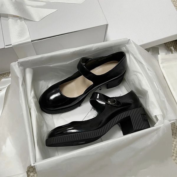 mary d family jane white single shoes women's shallow mouth thick heel high-heeled shoes 2021 fall show women's shoes yw, Black
mary d family jane white single shoes women's shallow mouth thick heel high-heeled shoes 2021 fall show women's shoes yw, Black