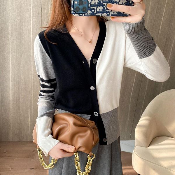 women's knits & tees women spring cardigan patchwork v-neck single breast full striped sleeves with buttons short casual knitwear, White
women's knits & tees women spring cardigan patchwork v-neck single breast full striped sleeves with buttons short casual knitwear, White
